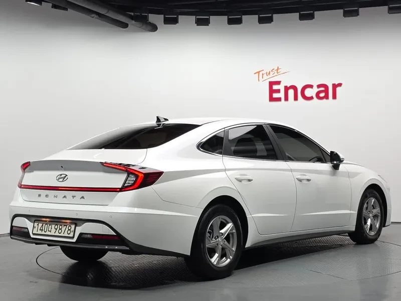 Hyundai Sonata 2.0 - САМО 30% АВАНС, снимка 2 - Автомобили и джипове - 55998011