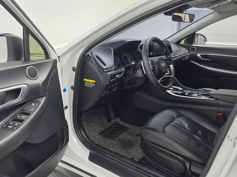 Hyundai Sonata 2.0 - САМО 30% АВАНС, снимка 10 - Автомобили и джипове - 55998011