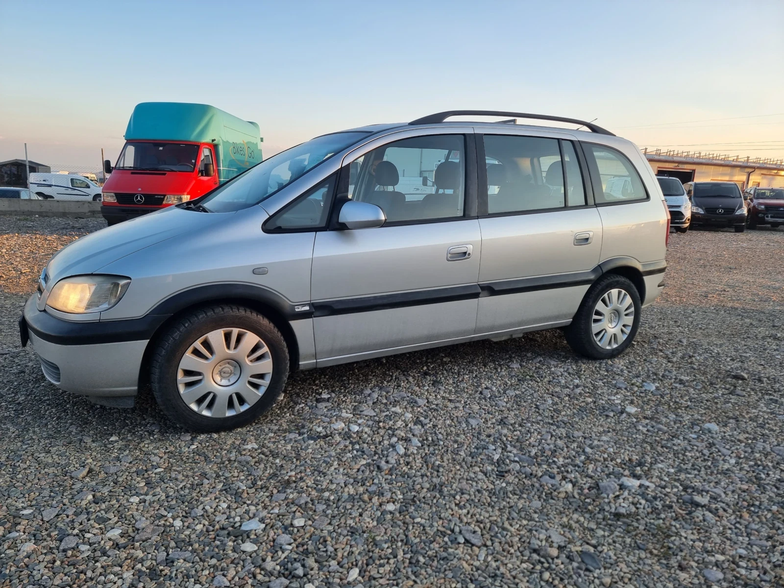 Opel Zafira Бензин -метан -климатик -7места - изображение 2