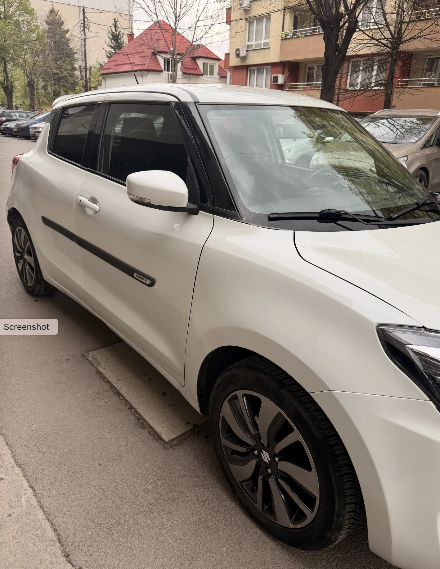 Suzuki Swift GLX Hybrid - изображение 3
