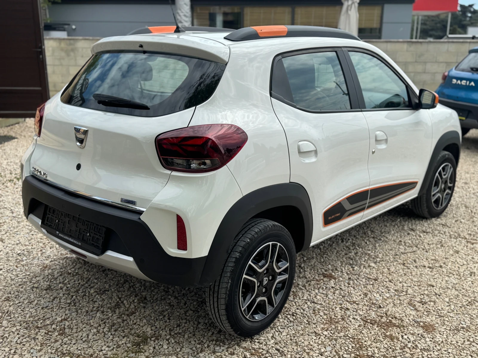 Dacia Spring Comfort Plus, CCS, NAVI - изображение 5