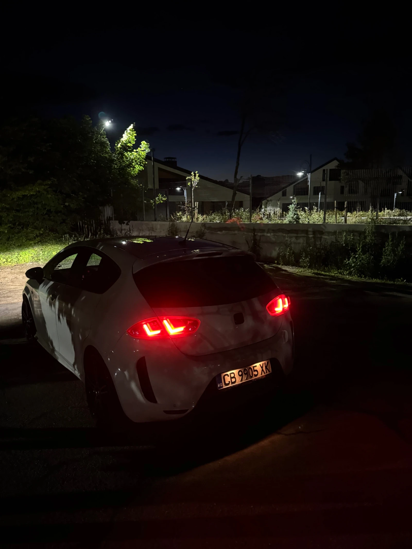 Seat Leon Cupra R Evolution - изображение 4