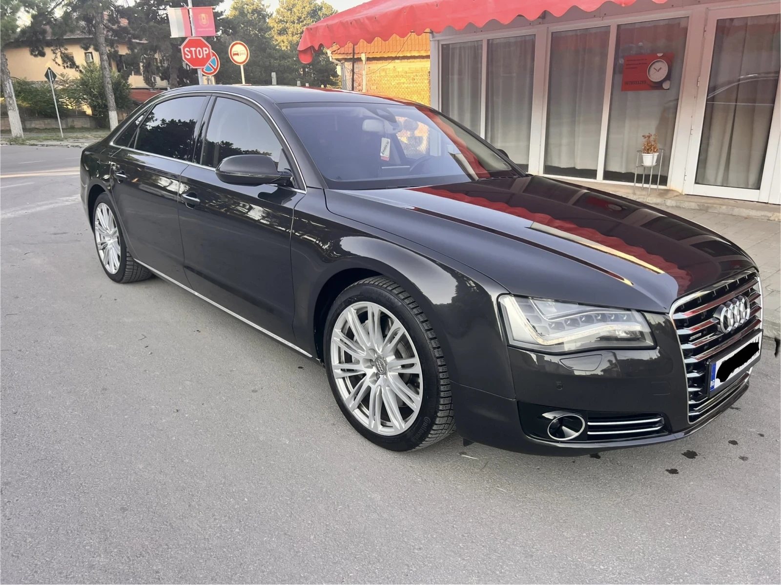 Audi A8  - изображение 2