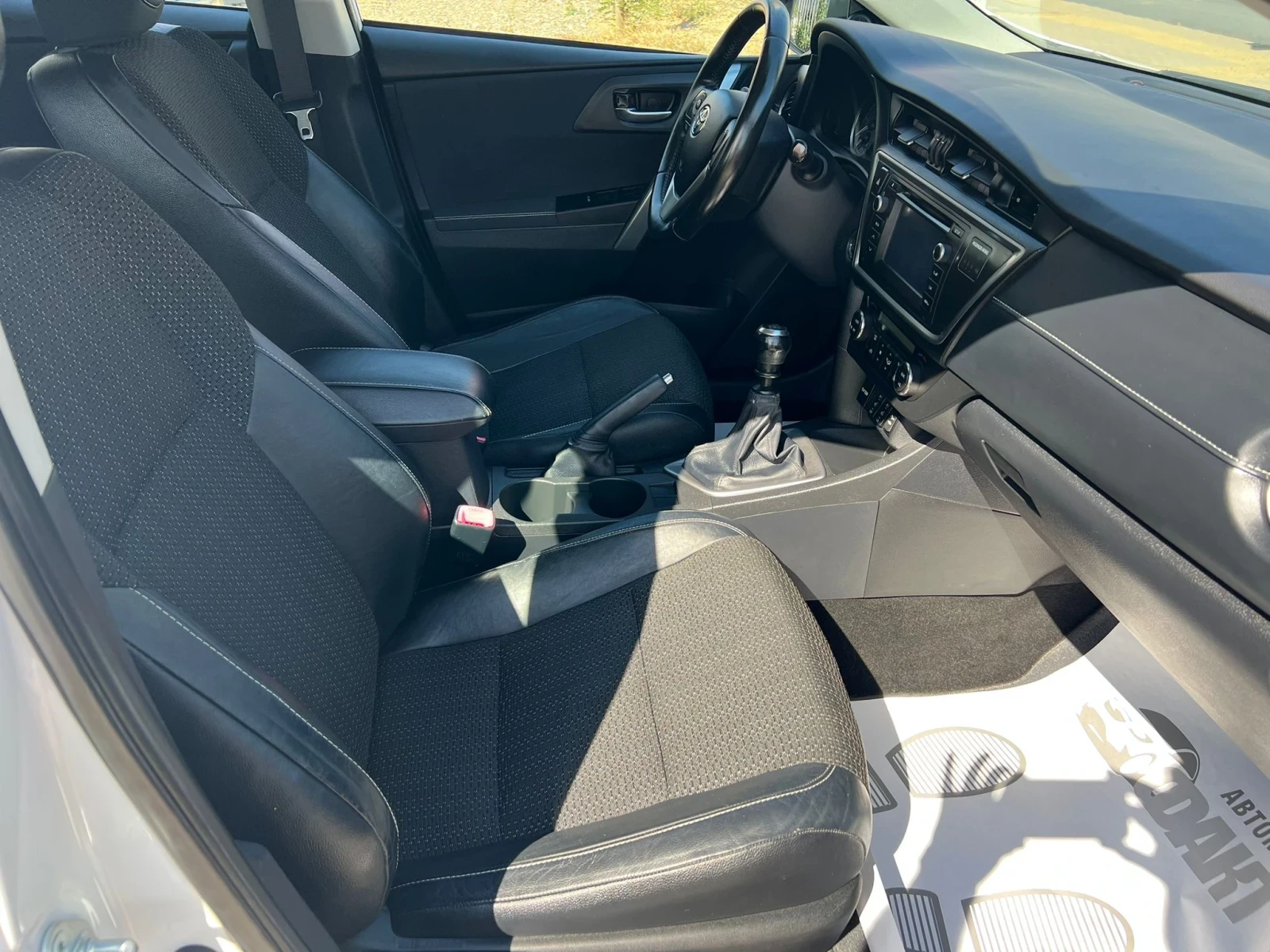 Toyota Auris 1.4D-4D/EURO.5B/  ! ! !  | Mobile.bg   12