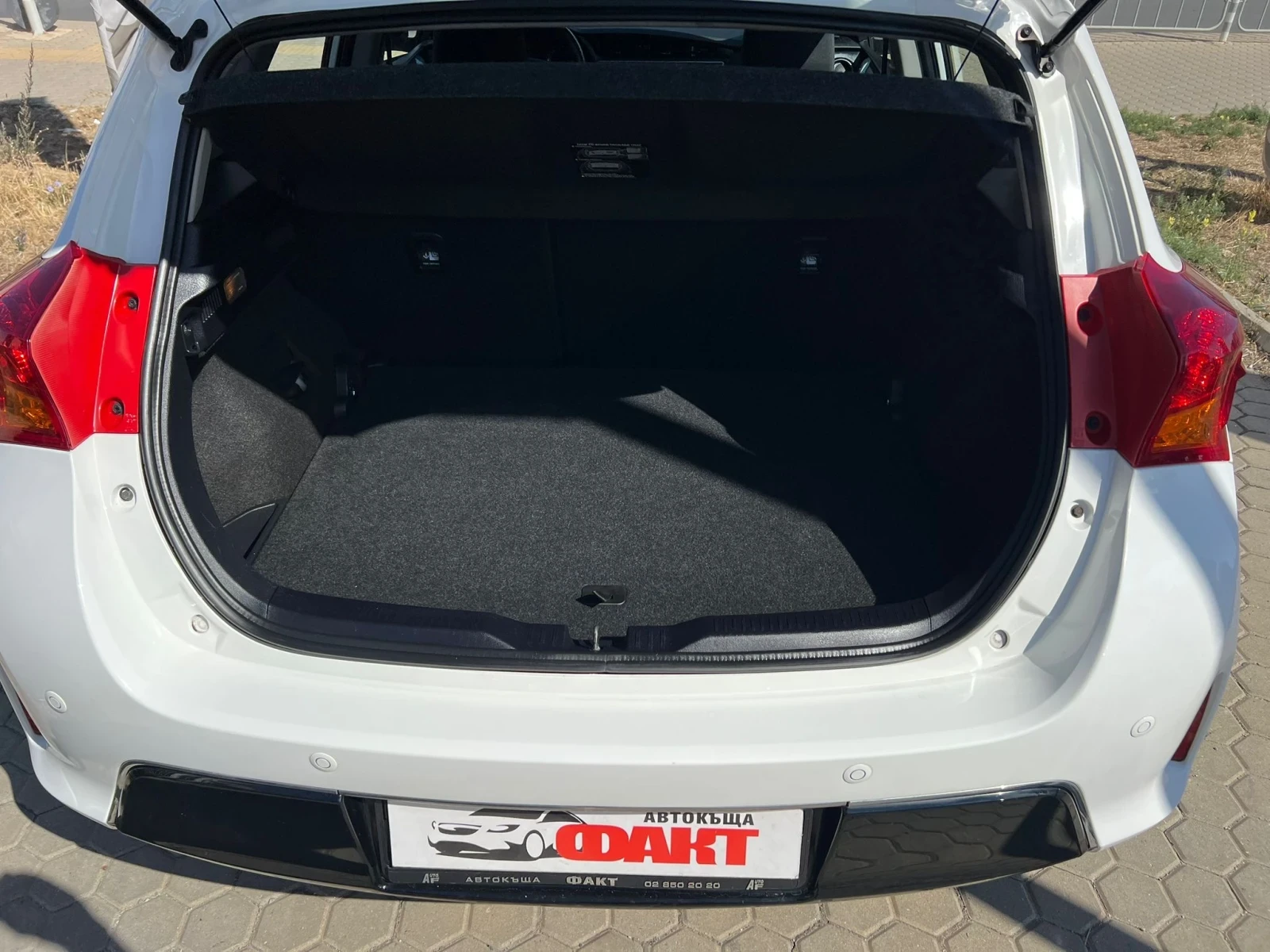 Toyota Auris 1.4D-4D/EURO.5B/  ! ! !  | Mobile.bg   16