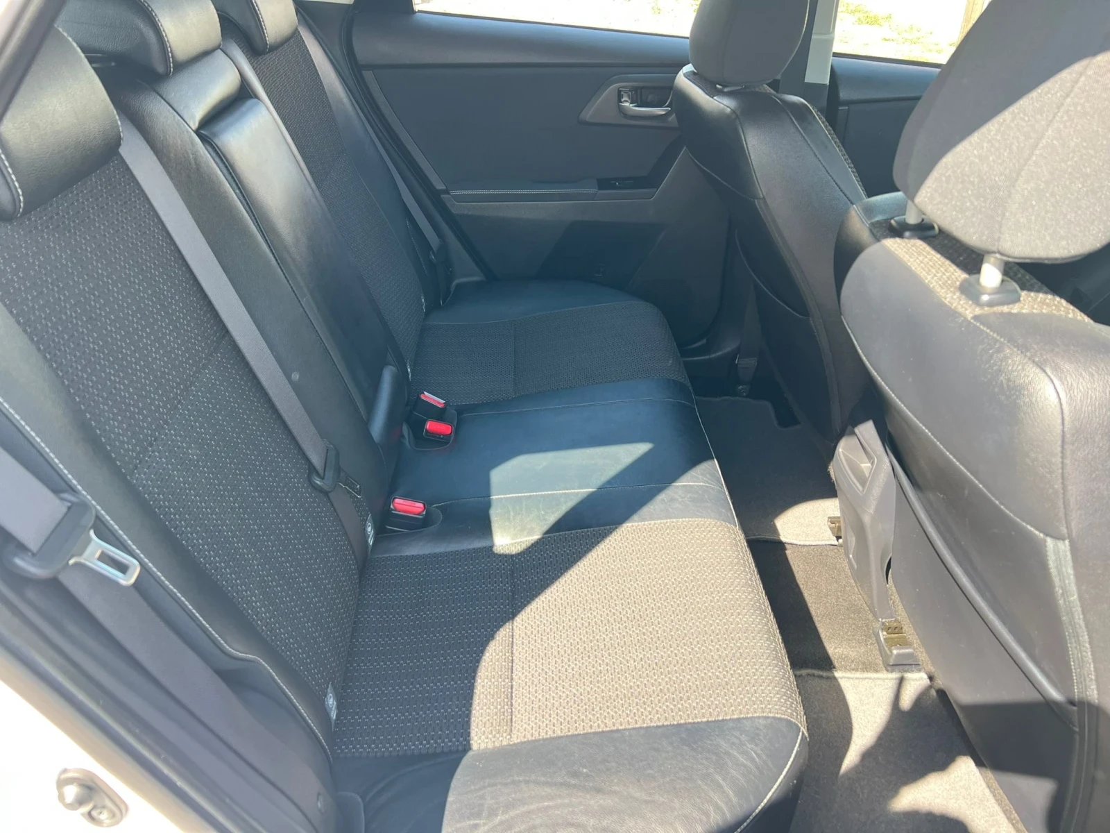 Toyota Auris 1.4D-4D/EURO.5B/  ! ! !  | Mobile.bg   14