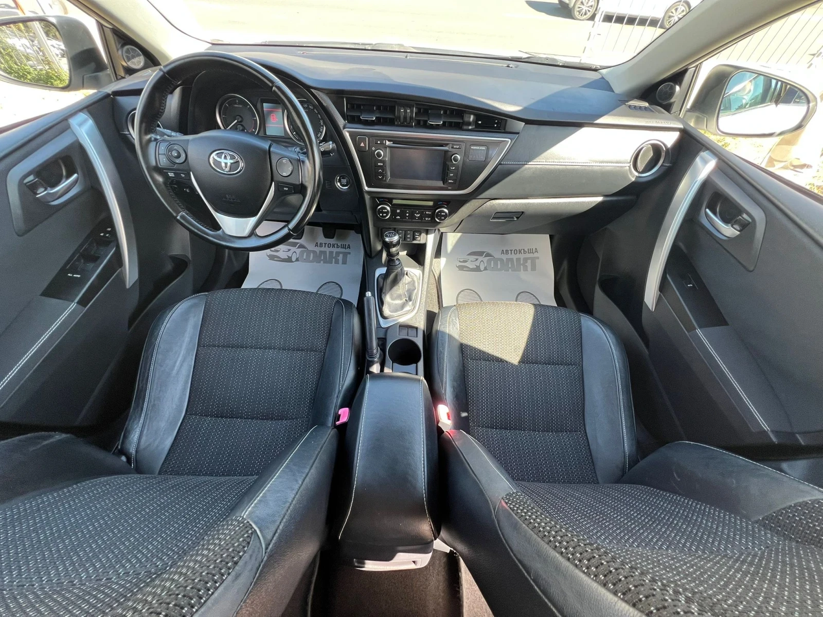 Toyota Auris 1.4D-4D/EURO.5B/РЕАЛНИ КМ ! ! !  - изображение 10