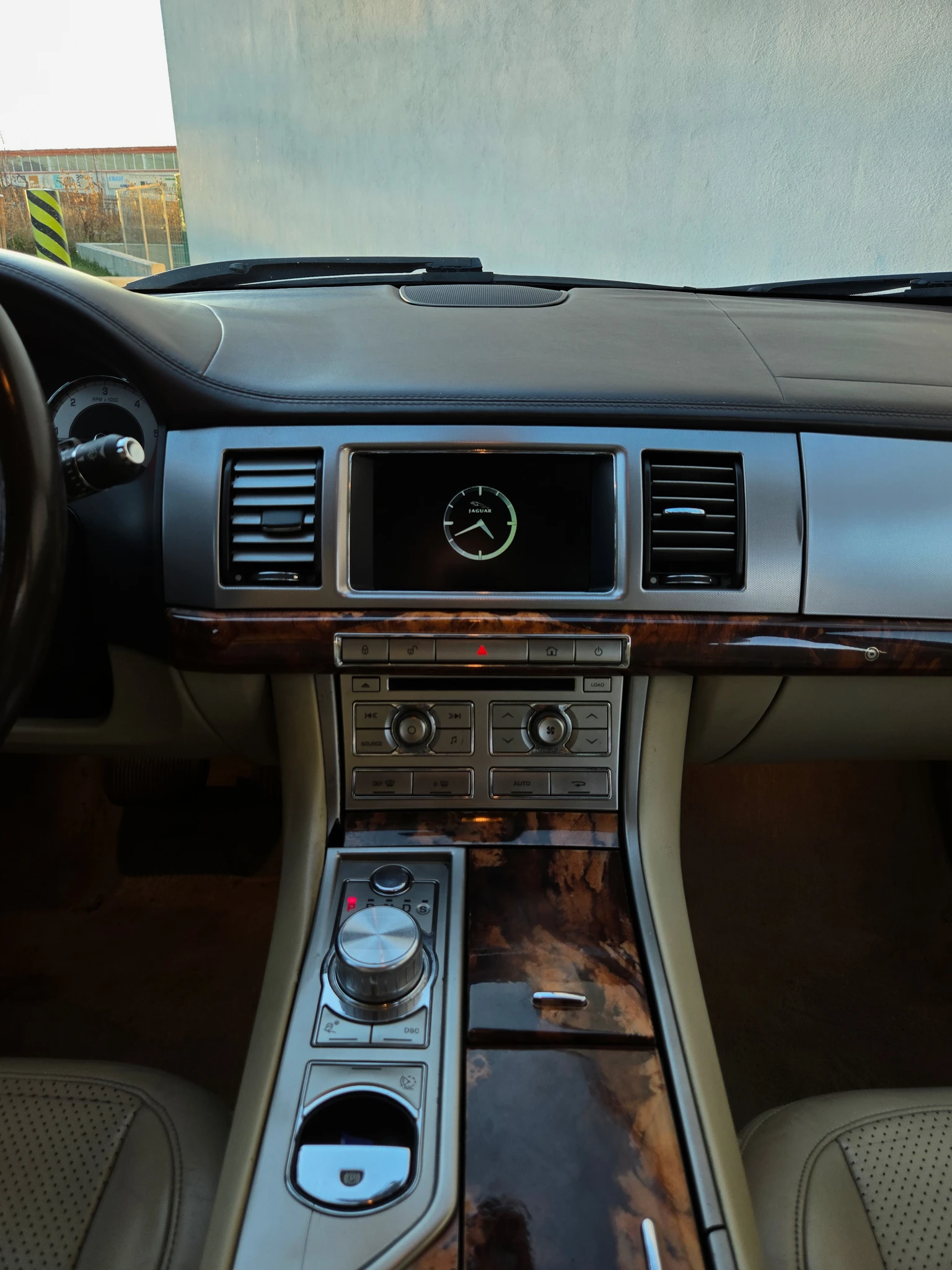 Jaguar Xf  - изображение 7