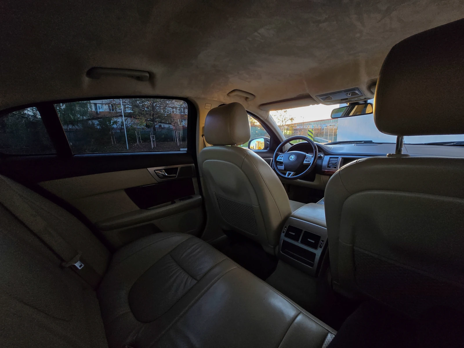 Jaguar Xf | Mobile.bg � ����������� 13