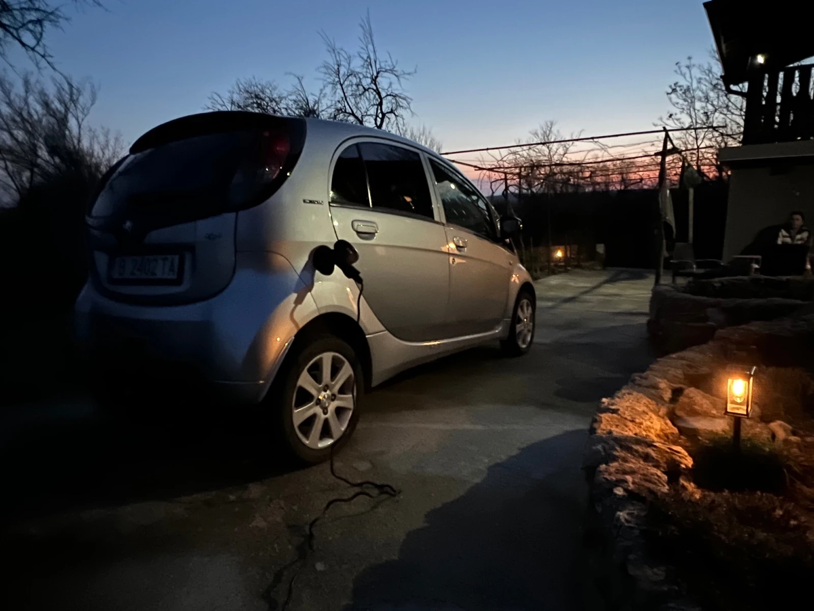 Peugeot iOn, снимка 11 - Автомобили и джипове - 53690301