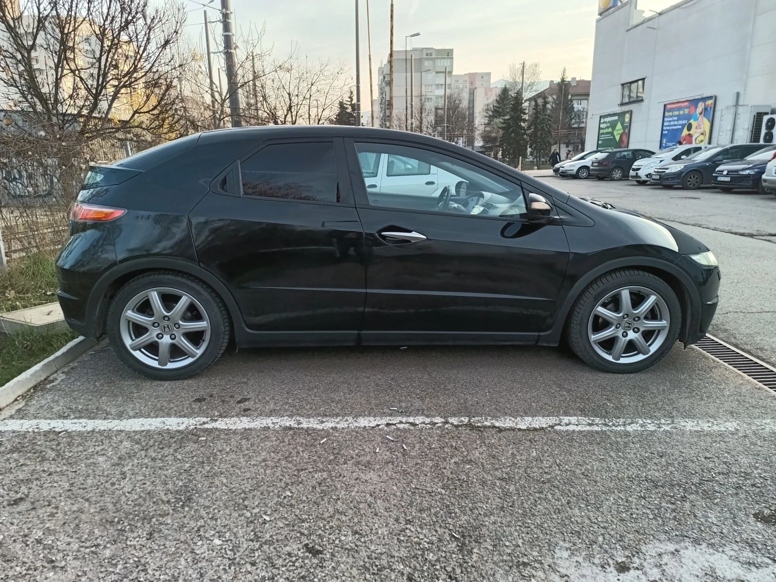 Honda Civic 1.8 I-VTEC - изображение 4