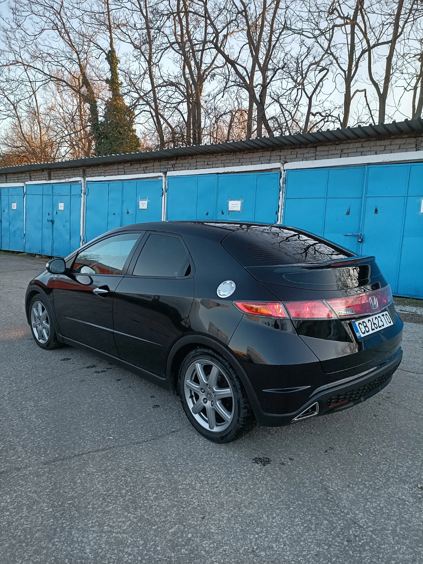 Honda Civic 1.8 I-VTEC, снимка 6 - Автомобили и джипове - 52725910
