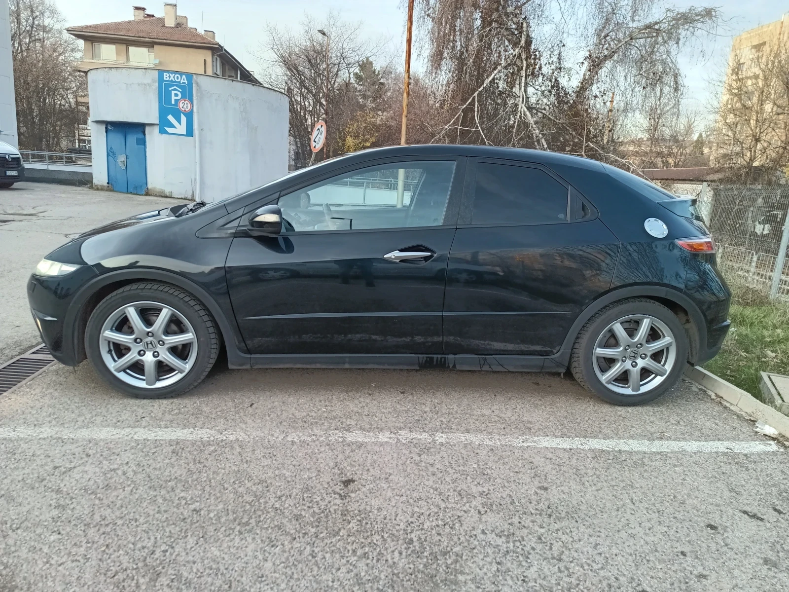Honda Civic 1.8 I-VTEC - изображение 3