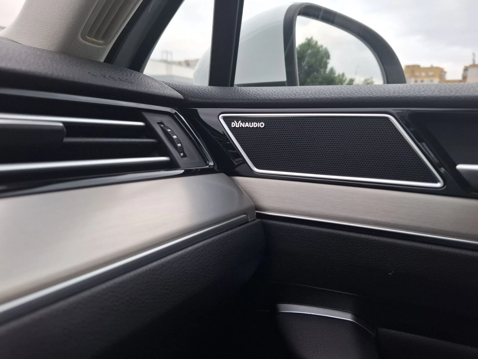 VW Passat 2.0 TSI 4Motion Highline 280  | Mobile.bg � ����������� 10