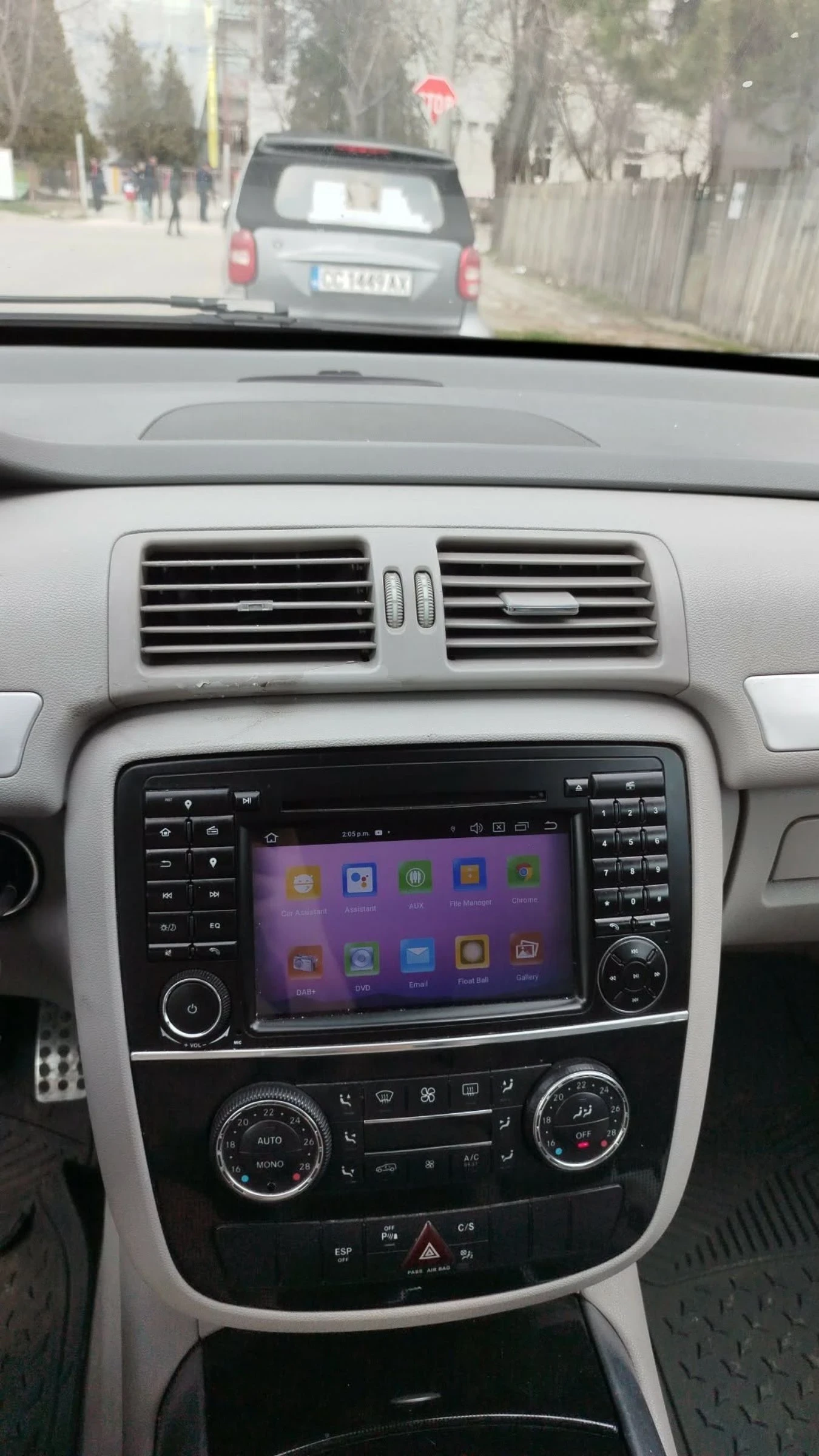 Mercedes-Benz R 320, снимка 12 - Автомобили и джипове - 53861648