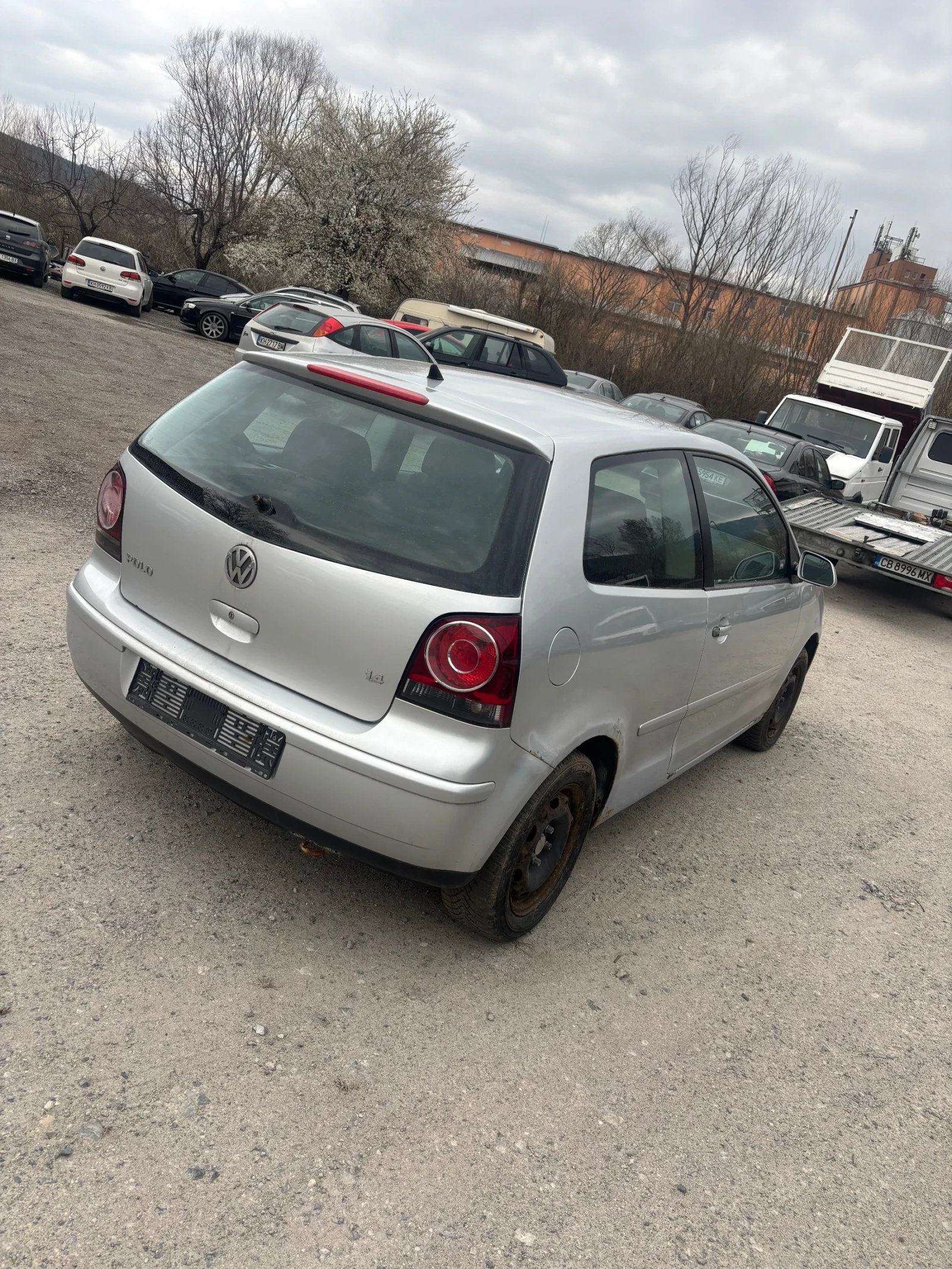 VW Polo 1.4 16v , снимка 4 - Автомобили и джипове - 53917665