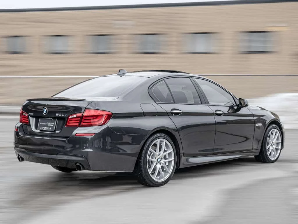 BMW 535 M 535i| xDrive| AWD| NAV| PANO| HEATED SEATS, снимка 6 - Автомобили и джипове - 54057669