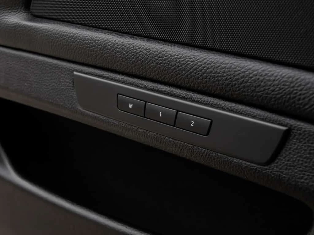 BMW 535 M 535i| xDrive| AWD| NAV| PANO| HEATED SEATS, снимка 14 - Автомобили и джипове - 54057669