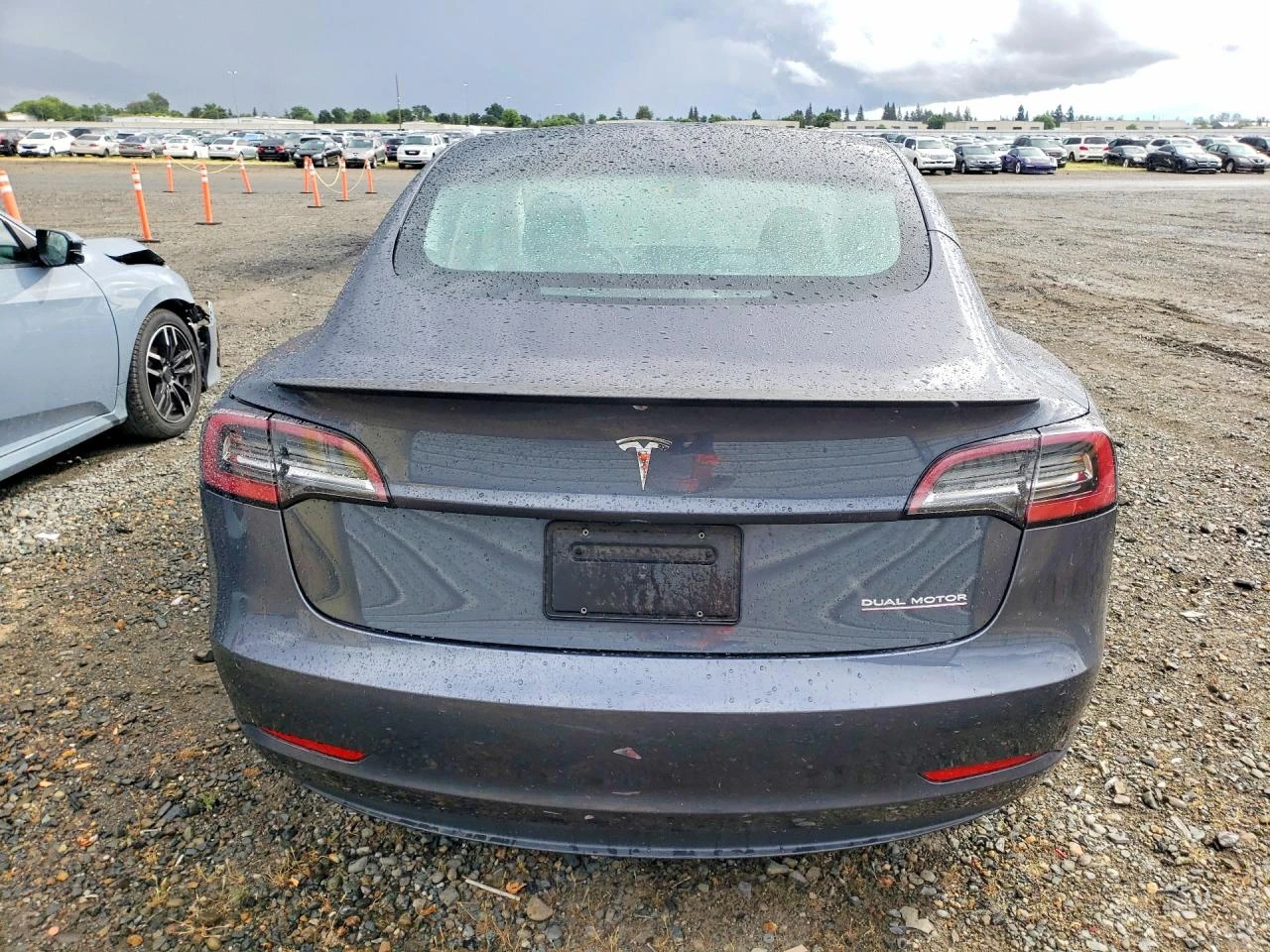 Tesla Model 3, снимка 6 - Автомобили и джипове - 54398926