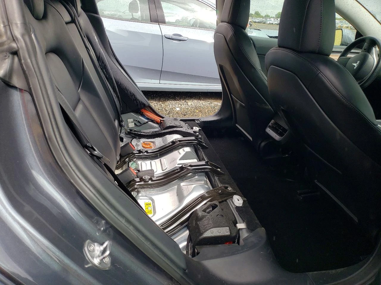 Tesla Model 3, снимка 10 - Автомобили и джипове - 54398926
