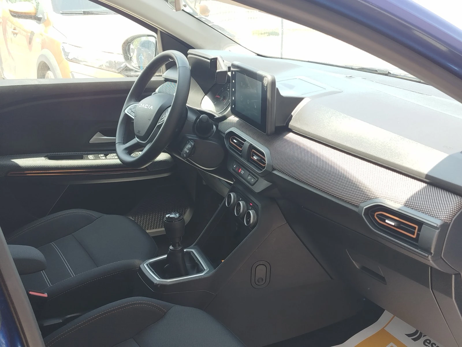 Dacia Sandero 1.0Tce/100к.с. Stepway/ LPG, снимка 11 - Автомобили и джипове - 54504079