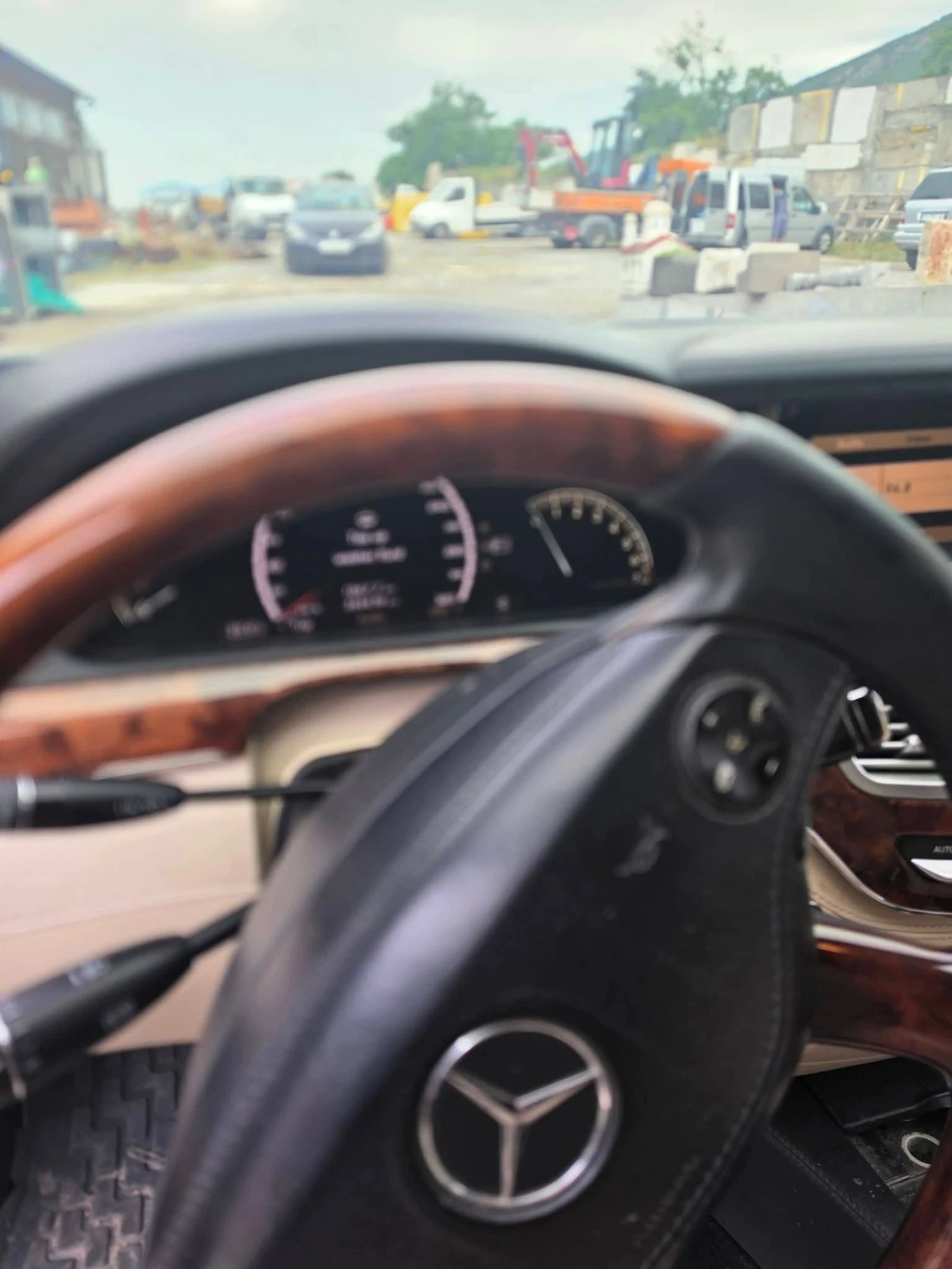 Mercedes-Benz S 500, снимка 9 - Автомобили и джипове - 54974639