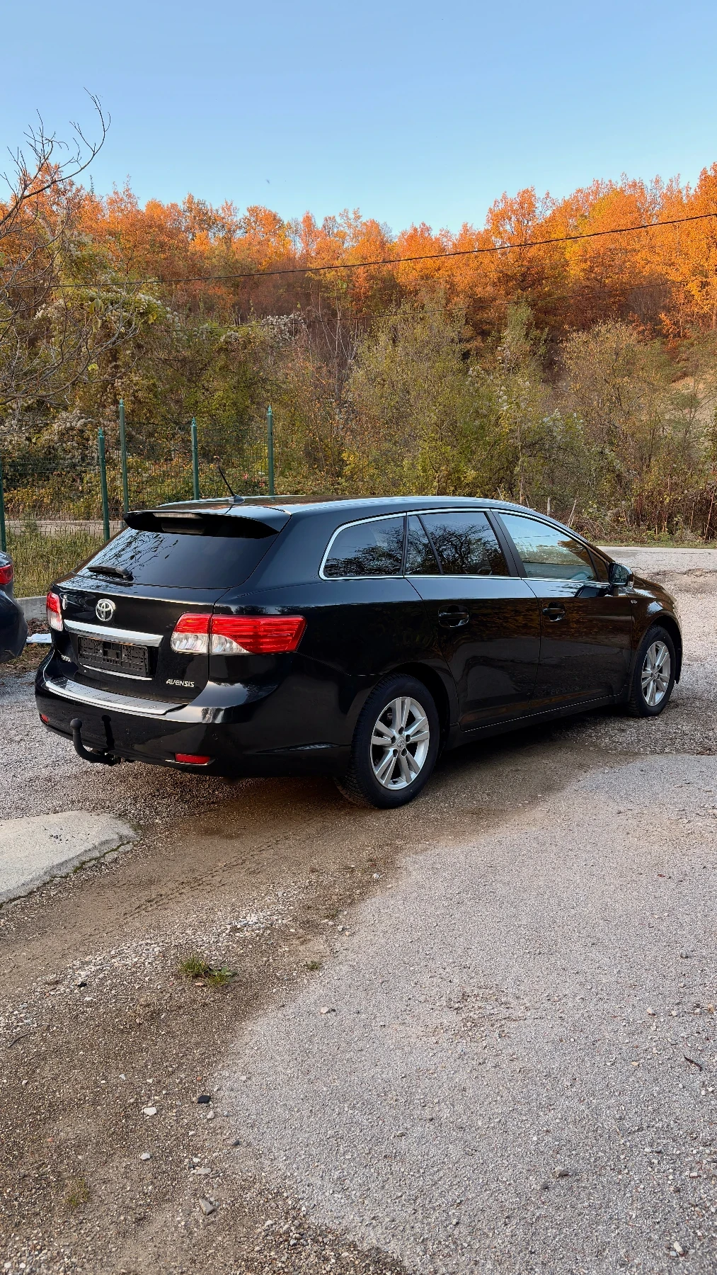 Toyota Avensis 2.0 D4D FACELIFT, снимка 7 - Автомобили и джипове - 55500999