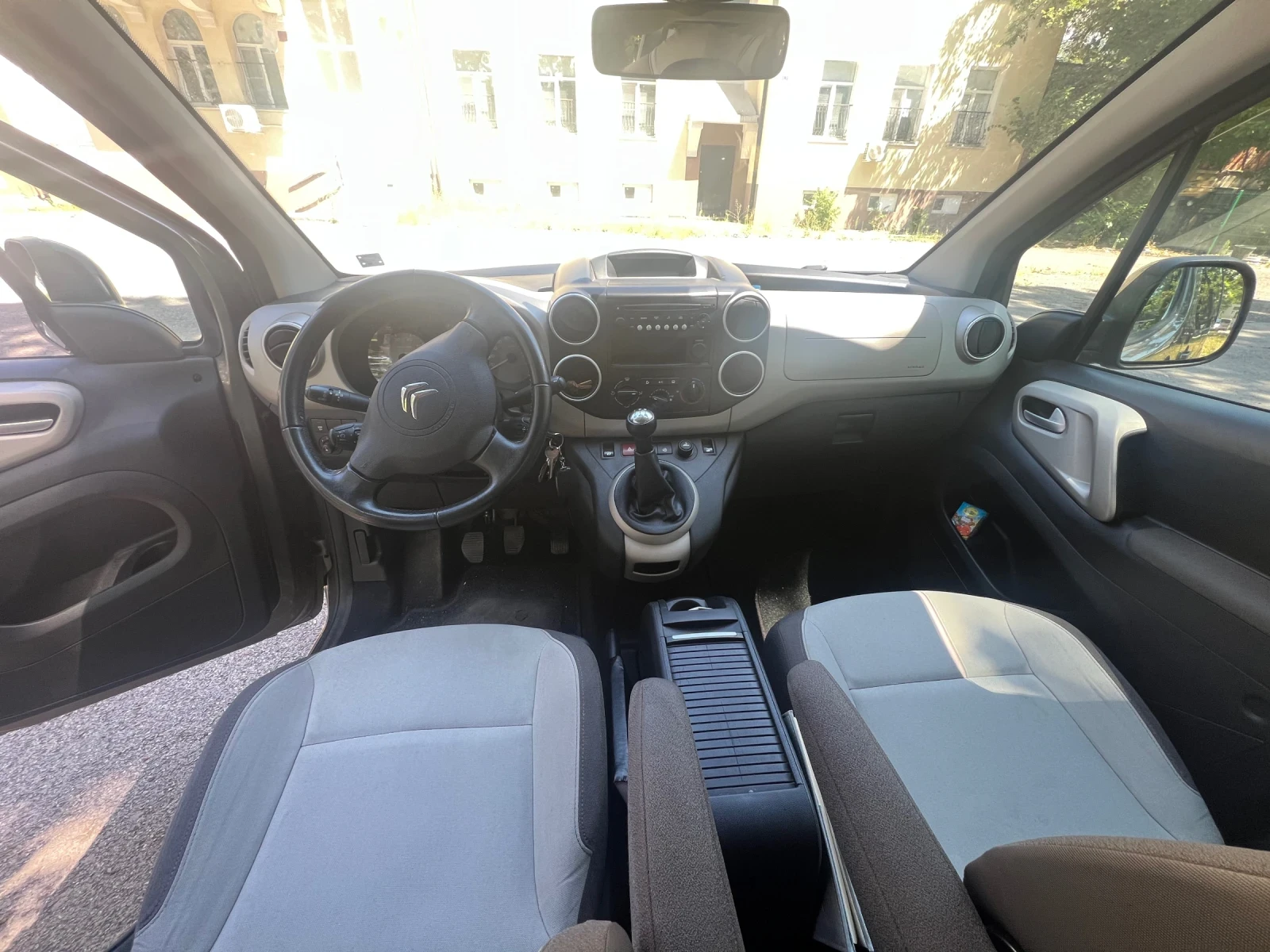 Citroen Berlingo Мултиспейс, снимка 10 - Автомобили и джипове - 55526246