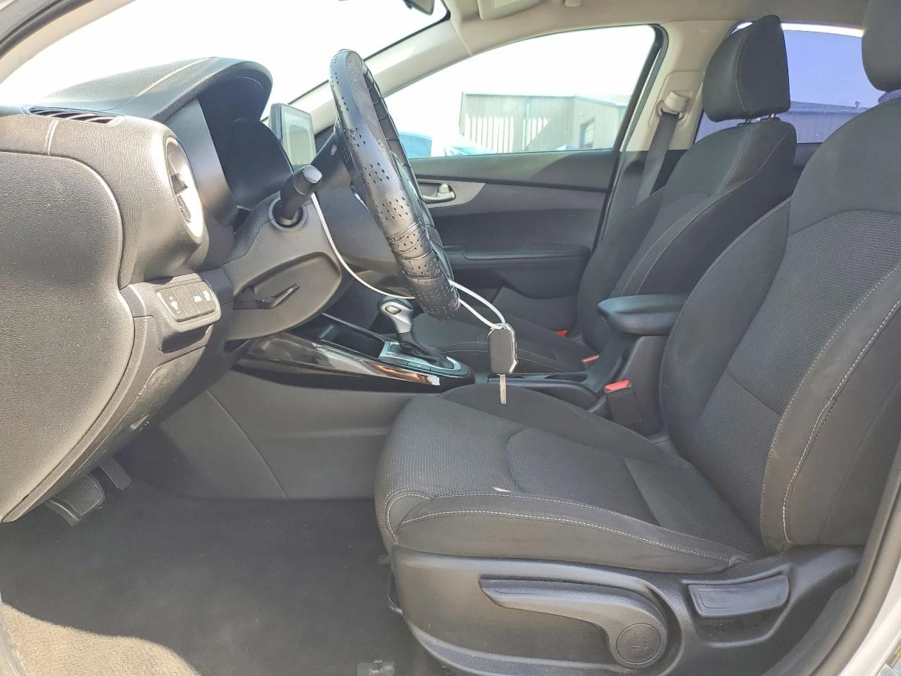 Kia Forte 2.0l Lxs, снимка 7 - Автомобили и джипове - 56040703