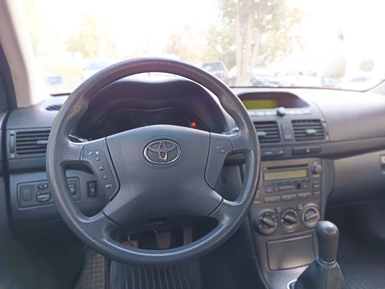 Toyota Avensis, снимка 8 - Автомобили и джипове - 56082624