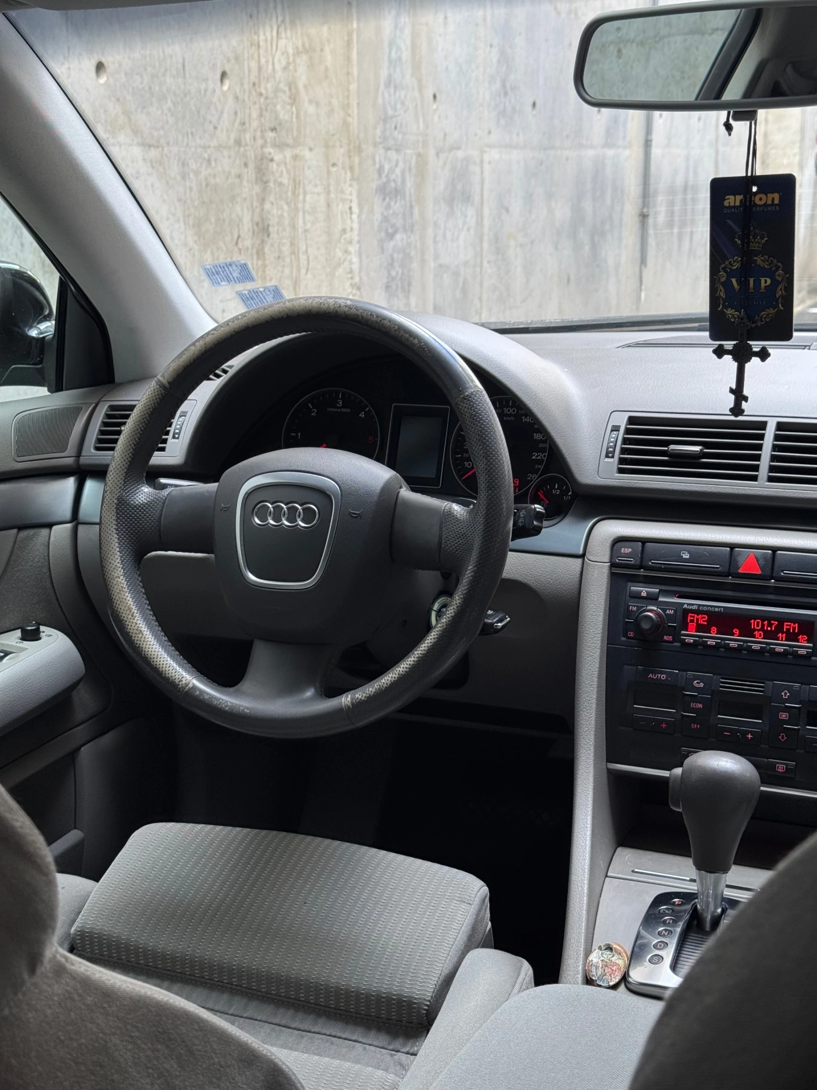 Audi A4 2.5TDI / S-line / Автоматик, снимка 7 - Автомобили и джипове - 56252609