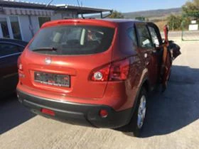 Nissan Qashqai 2.0 I АВТОМАТИК 4х4/1.6 i РЪЧКА, снимка 11