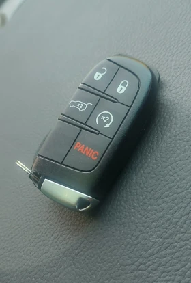 Jeep Compass LIMITED - 55000 лв. / 28121.05 € - 60779848 5