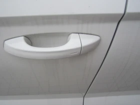 Skoda Karoq 1.5 TSI DSG - 16700 € / 32662.36 лв. - 80152330 6