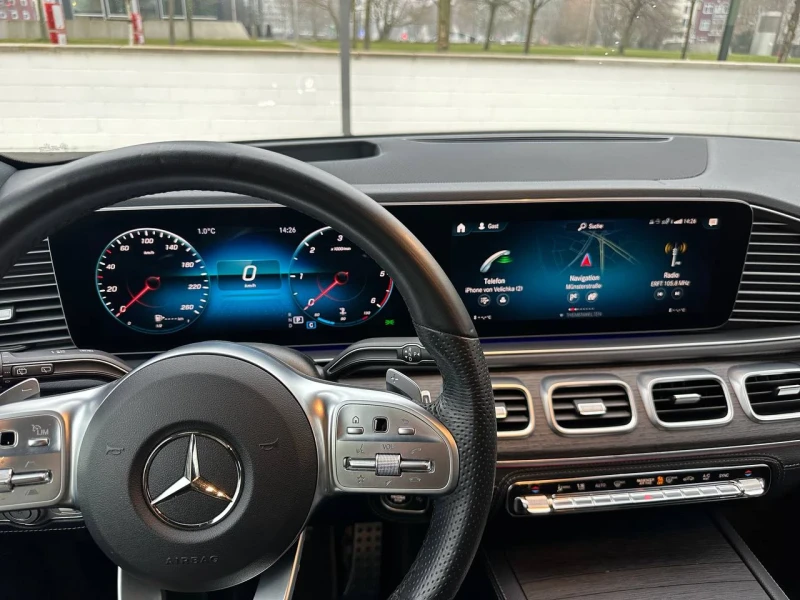 Mercedes-Benz GLE 350 4MATIC| 2x AMG| BURMESTER, снимка 6 - Автомобили и джипове - 49389106