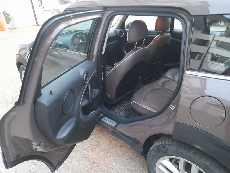 Mini Countryman, снимка 8 - Автомобили и джипове - 52261403