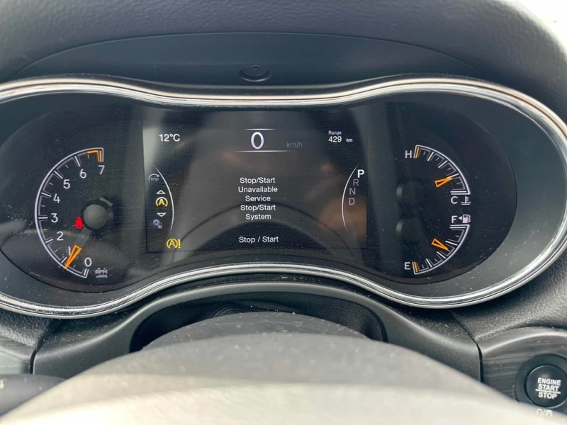 Jeep Grand cherokee 2021 Altitude * CARFAX * БЕЗ ПЪРВОНАЧАЛНА, снимка 8 - Автомобили и джипове - 52793230