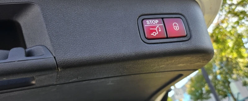 Mercedes-Benz ML 350 BlueTEC , снимка 9 - Автомобили и джипове - 52838468