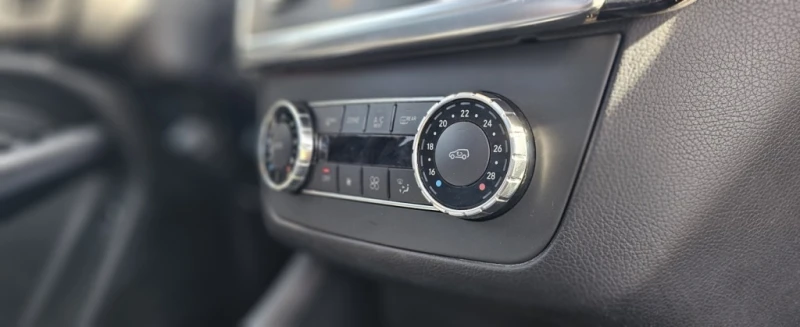 Mercedes-Benz ML 350 BlueTEC , снимка 16 - Автомобили и джипове - 52838468