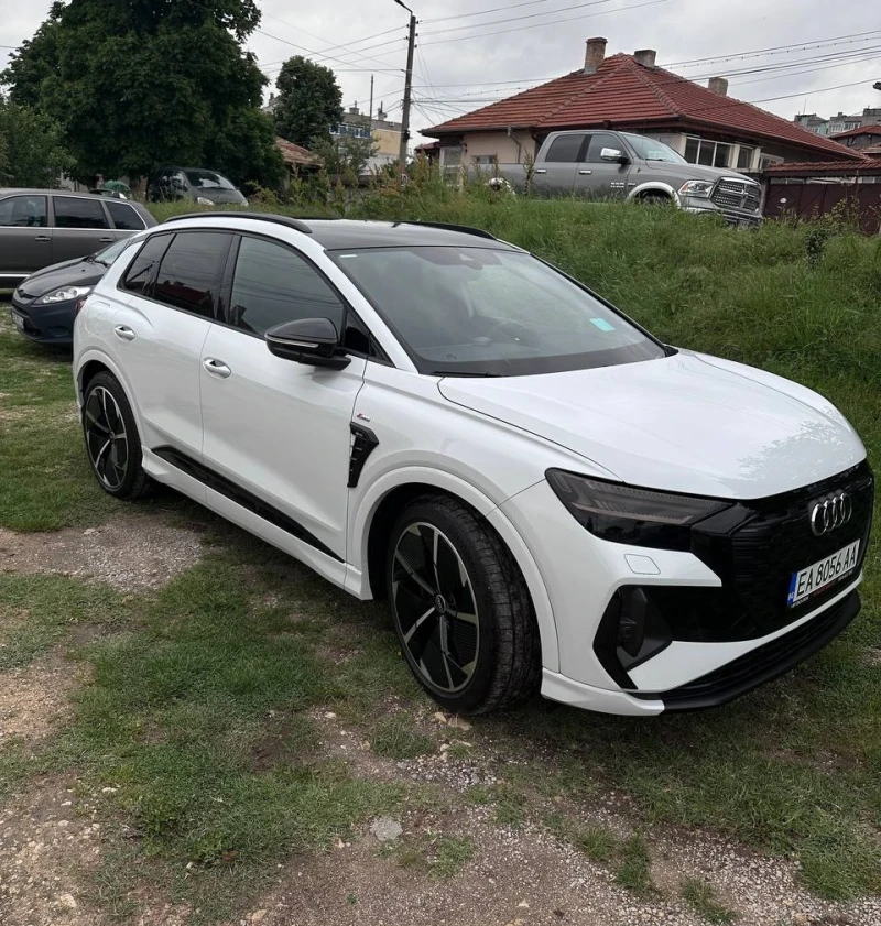 Audi Q4 e-tron 50 Quattro S-LINE BLACK EDITION