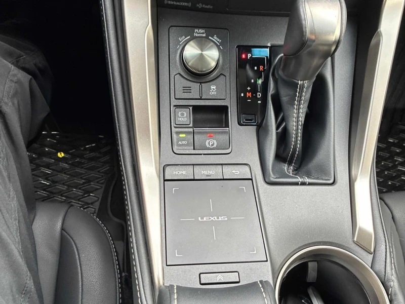 Lexus NX * 300 * CARFAX * БЕЗ ПЪРВОНАЧАЛНА ВНОСКА, снимка 14 - Автомобили и джипове - 52932160