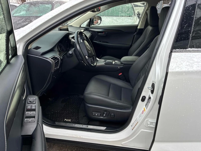 Lexus NX * 300 * CARFAX * БЕЗ ПЪРВОНАЧАЛНА ВНОСКА, снимка 5 - Автомобили и джипове - 52932160