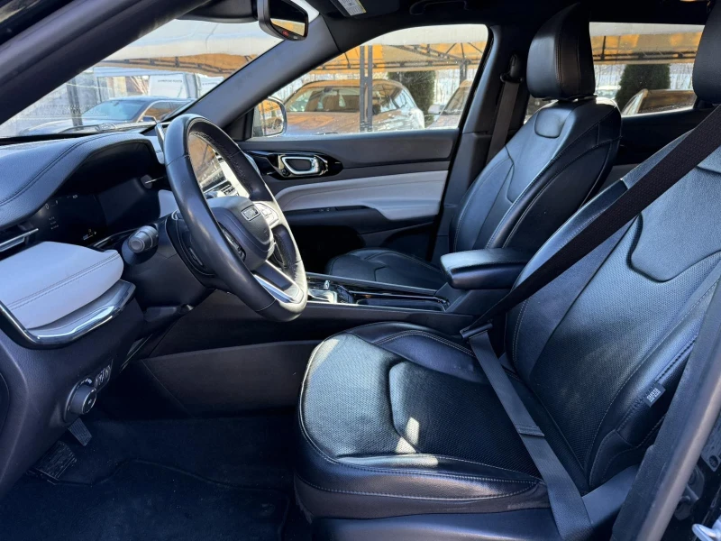 Jeep Compass LIMITED, снимка 9 - Автомобили и джипове - 52942186