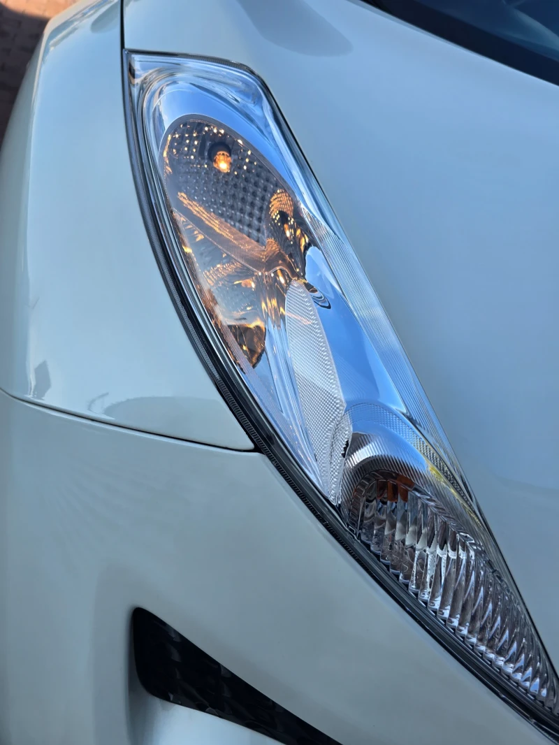 Nissan Juke 1.6 DIG-T 190 к.с./4х4/АВТОМАТИК/КОЖА/КАМЕРА, снимка 11 - Автомобили и джипове - 53300439