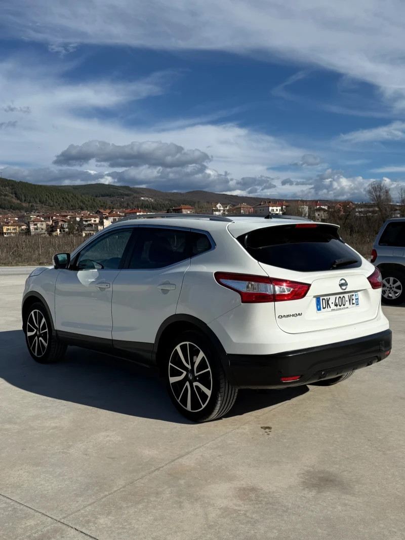 Nissan Qashqai, снимка 5 - Автомобили и джипове - 53402680