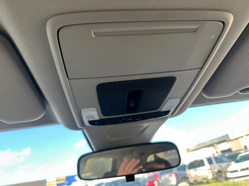 Honda Cr-v Sport* AWD* АвтоКредит* (ЦЕНА ДО БГ), снимка 11 - Автомобили и джипове - 53572293