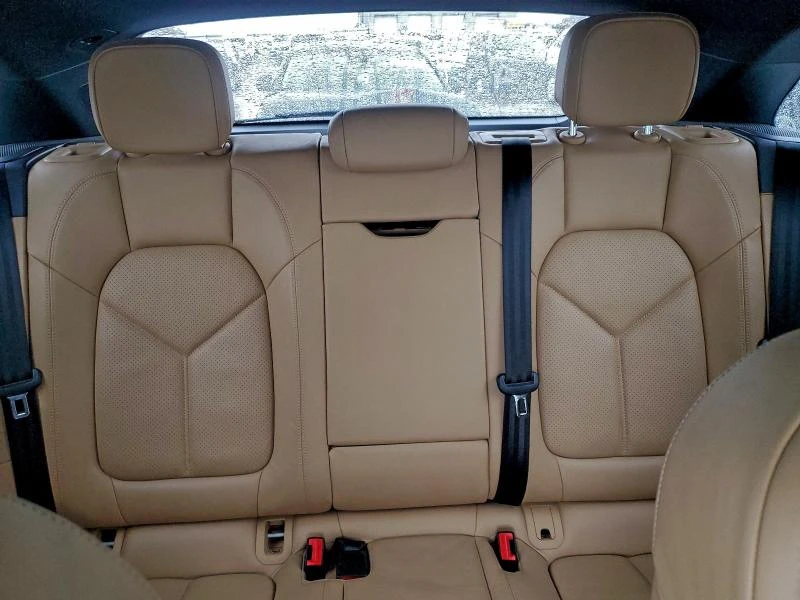 Porsche Macan S* Keyless* Koжа* Подгрев* НАВИ* Клип на мотора - изображение 10