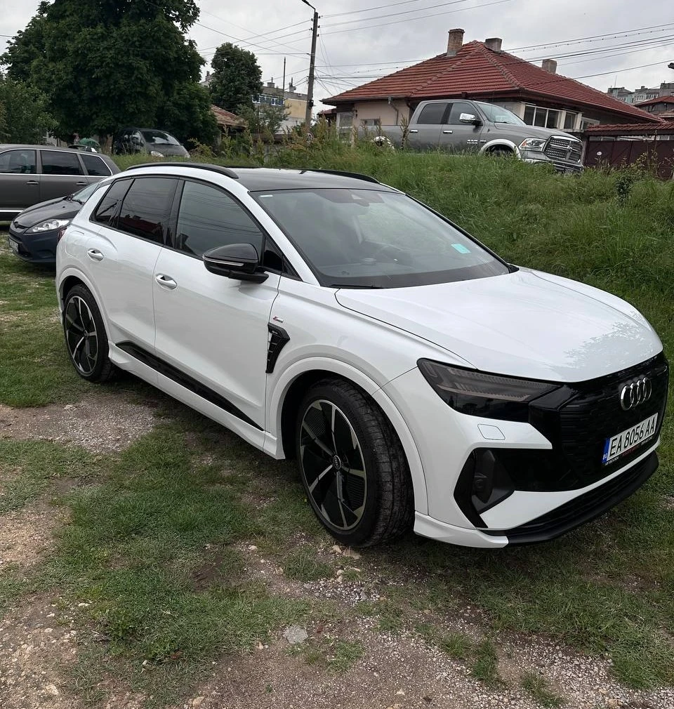 Audi Q4 e-tron 50 Quattro S-LINE BLACK EDITION, снимка 1