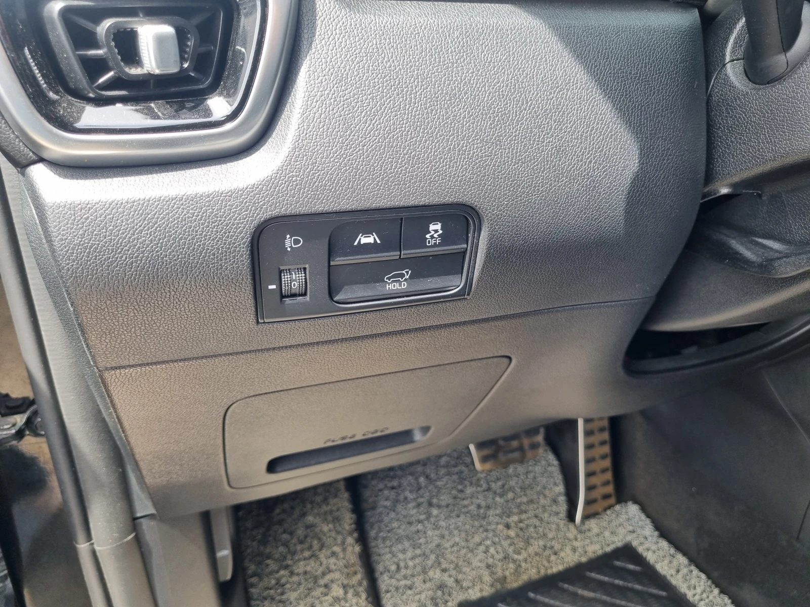 Kia Sorento 2.2D обдухване, дистроник, гаранционни условия. - изображение 9