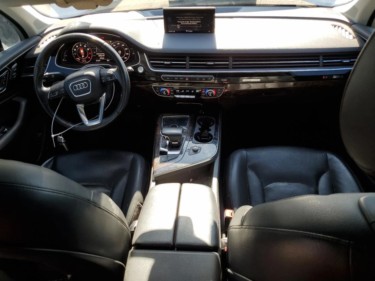 Audi Q7 PRESTIGE 3.0T DISTRONIC/DIGITAL/ОБДУХВАНЕ - изображение 8